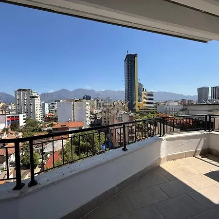 Central Tirana Apartment Apartment *